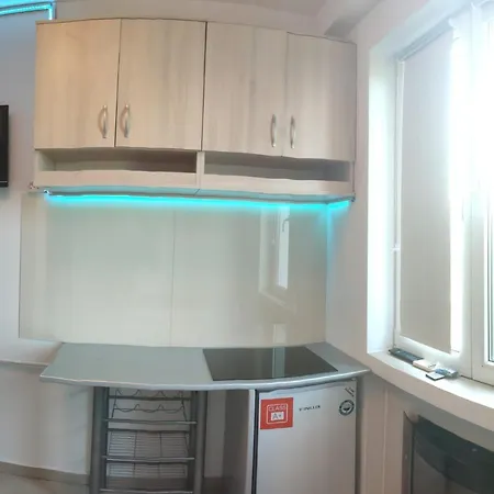 Garsoniera Adiacent Rond Alba Iulia, Bld Unirii דירה בוקרשט